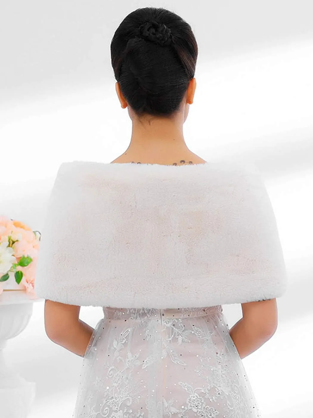 JAKAWIN Women’s Faux Rabbit Fur Wraps and Shawls Bride Wedding Fur Stole Bridal Dress Shrug Cover Up for Women