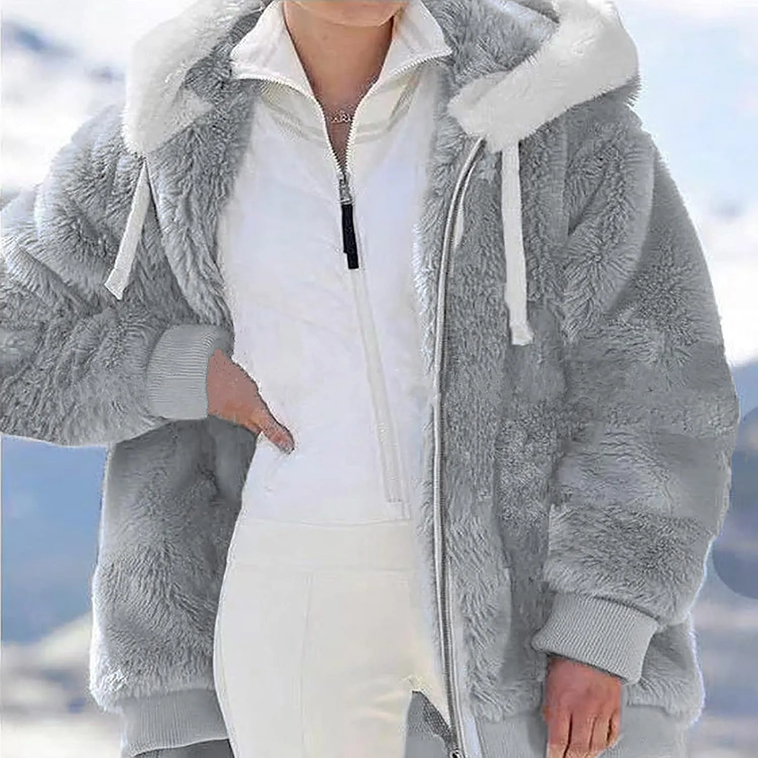 Women's Contrasting Lamb Wool Padded Coat Trendy Faux Shearling Coat Warm Hooded Zip Up Fuzzy Winter Jacket with Pockets