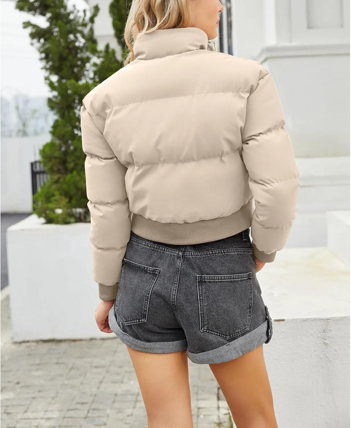Women's Winter Short Puffer Jackets Lightweight Stand Collar Zip Up Down Coat Warm Quilted Jackets